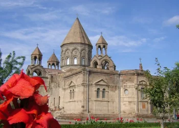 Ադրբեջանը փորձում է արդարացնել Արցախի հոգևոր ժառանգության ջնջումը․ Մայր Աթոռ