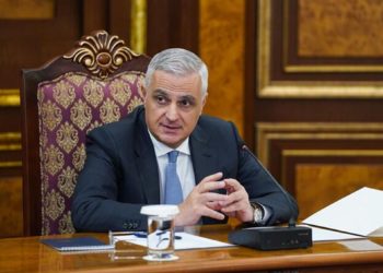 Мгер Григорян заявил о намерении Армении продолжать работу в ЕАЭС