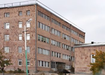 Պաստառ պոկելու գործով ձերբակալվածին «Նուբարաշենի» հոգեբուժարանում կախված են գտել