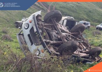 Водитель УАЗа погиб после падения автомобиля в овраг у Гегашена