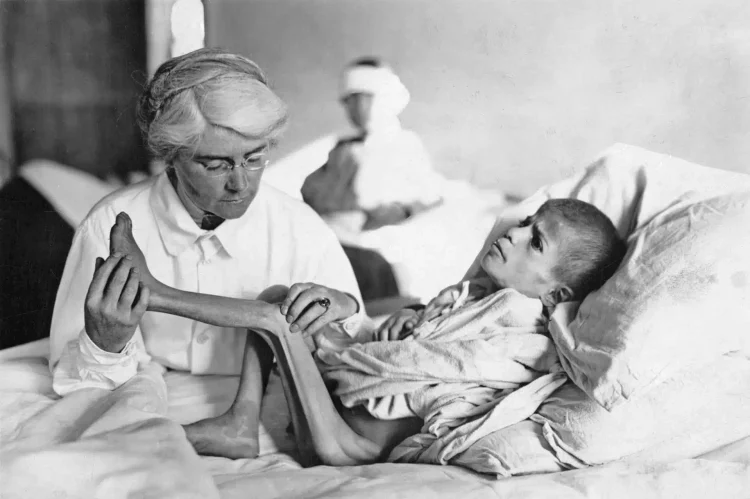 В США вышла биография помогавшей армянским сиротам в 1920-х годах Мейбл Эллиотт