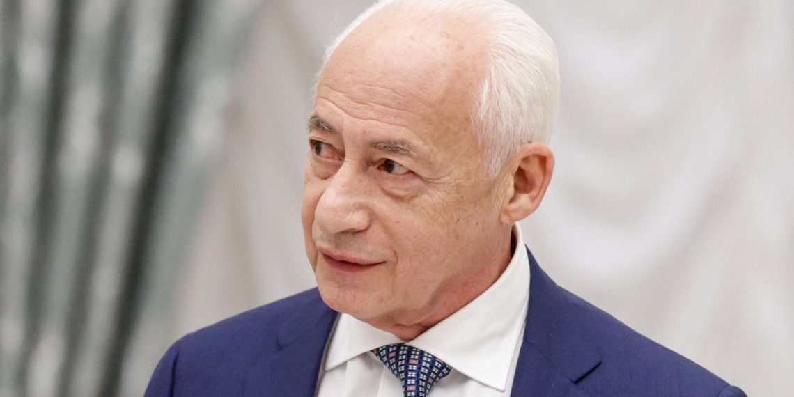 Сати Спивакова опровергла сообщения об инсульте Владимира Спивакова