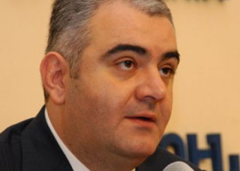 Силовики задержали бывшего главу Комитета по управлению госимуществом Армана Саакяна