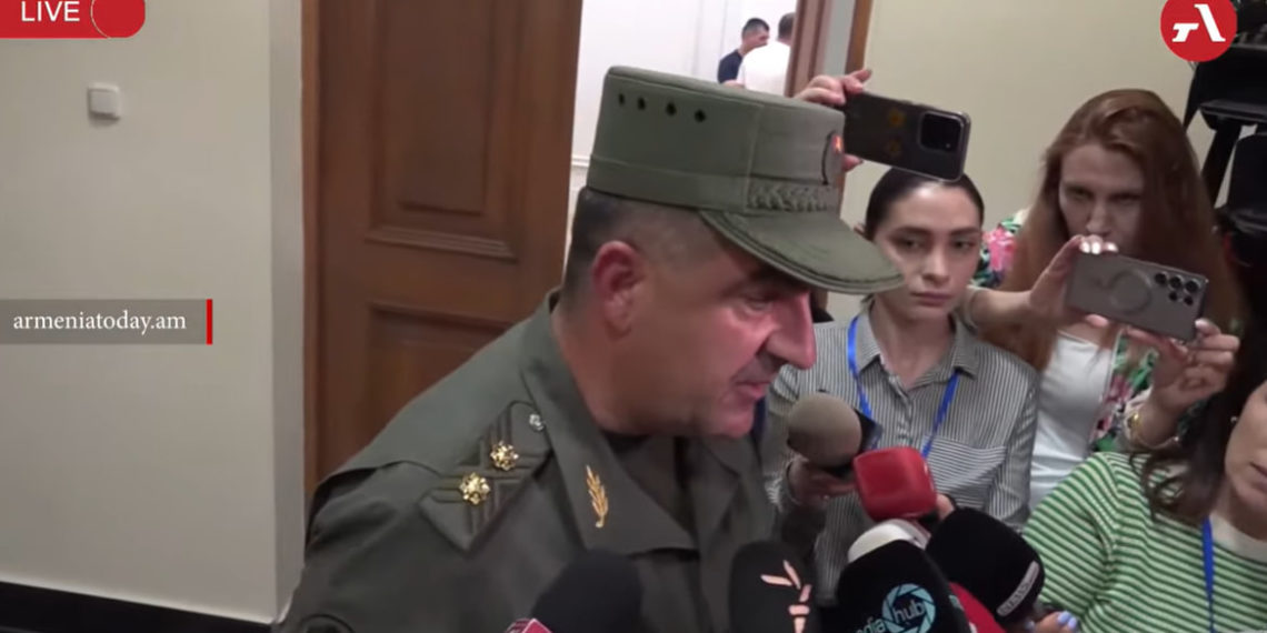 Асрян отверг заявления о позднем прибытии военных на избирательные участки