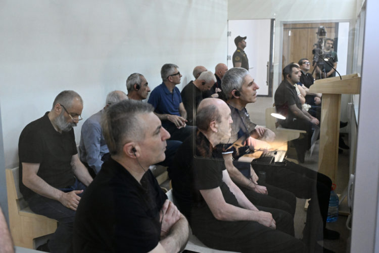В Баку на «процессе» против пленных в Апелляционном суде прошли выступления сторон