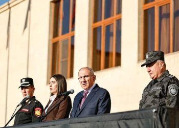 СМИ сообщили о готовности силовиков Армении перекрыть въезды в Ереван перед выборами