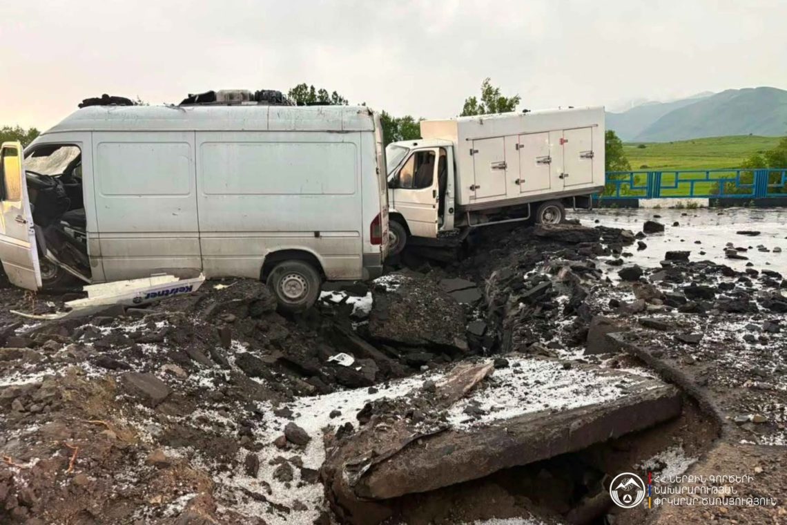 Երևան-Սևան ավտոճանապարհին կայծակի հարվածից կամուրջ է փլուզվել․ ՆԳՆ