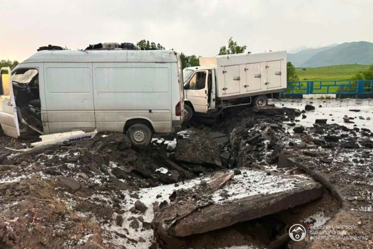 Երևան-Սևան ավտոճանապարհին կայծակի հարվածից կամուրջ է փլուզվել․ ՆԳՆ