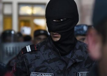 Силовики провели обыски по более 20 адресам в Армавирской области