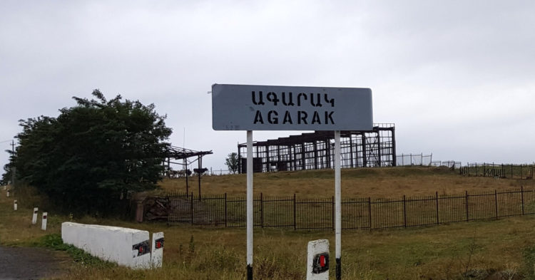 Աշխատանքը սեզոնային է, տրանսպորտ չկա․ Ագարակի բնակիչները՝ Կարապետյանին