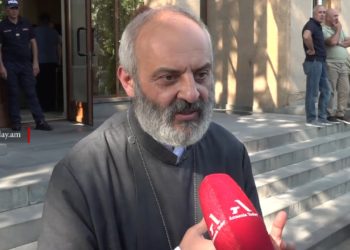 Մեր կենսագրությունն են գողացել․ Բագրատ սրբազան