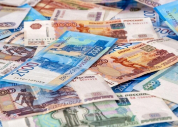 ԵԱՏՄ երկրների բանկերը սահմանափակումներ են մտցրել կանխիկ ռուբլու ընդունման համար