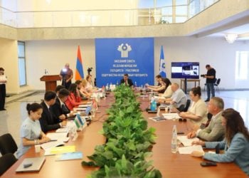 Молодежь стран СНГ обсудила в Капане развитие сотрудничества