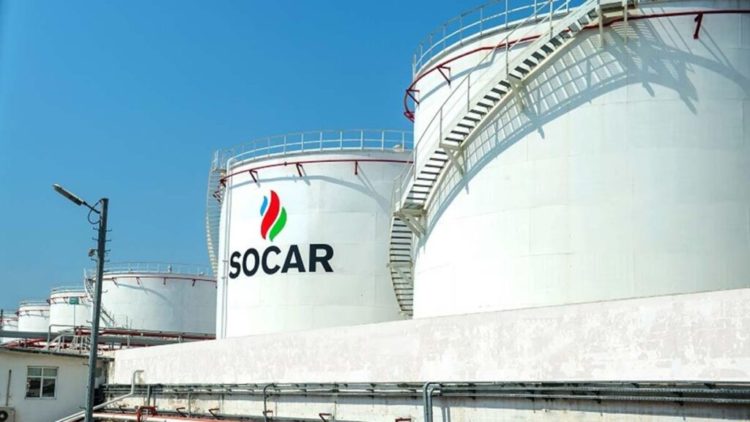 Азербайджан вручил России ноту протеста после удара по объекту SOCAR в Украине