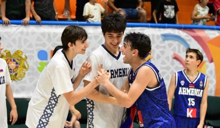 Сборная Армении вышла в финал чемпионата Европы FIBA U16 по баскетболу