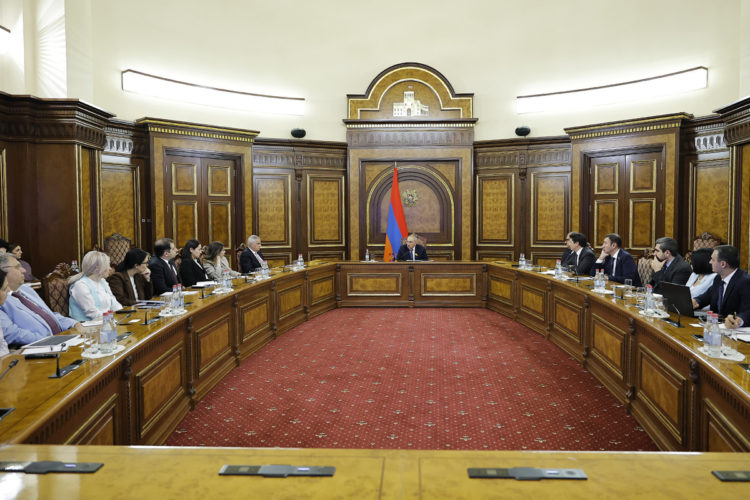 Փաշինյանն առաջարկել է ԶԼՄ-ների և ՀԿ-ների ֆինանսավորումն ավելի թափանցիկ դարձնել